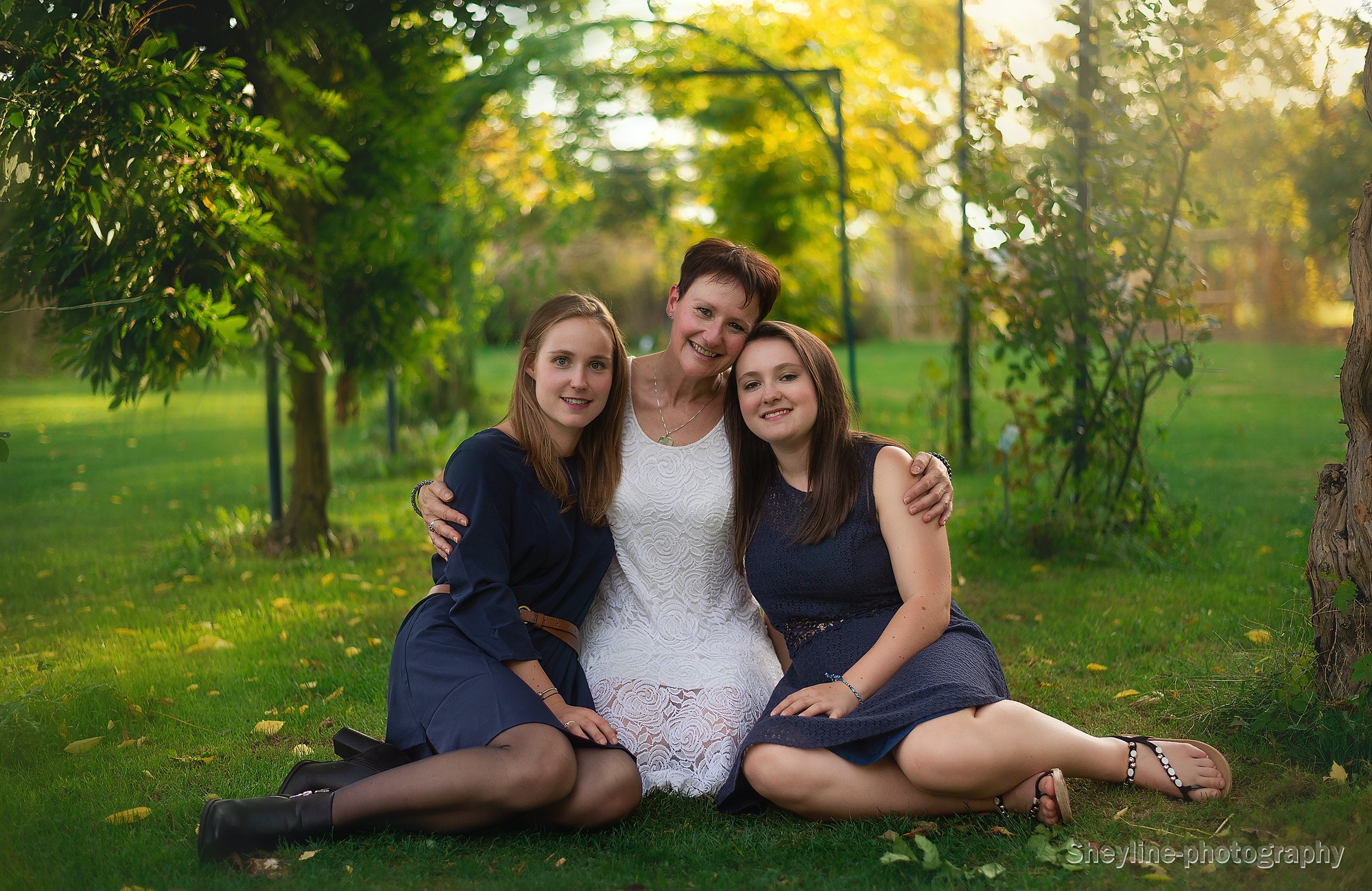 Sheyline Photography, Photographe spécialiste de nouveau-né, bébé, enfant, famille, grossesse et mariage sur POITIERS (86) et ses environs